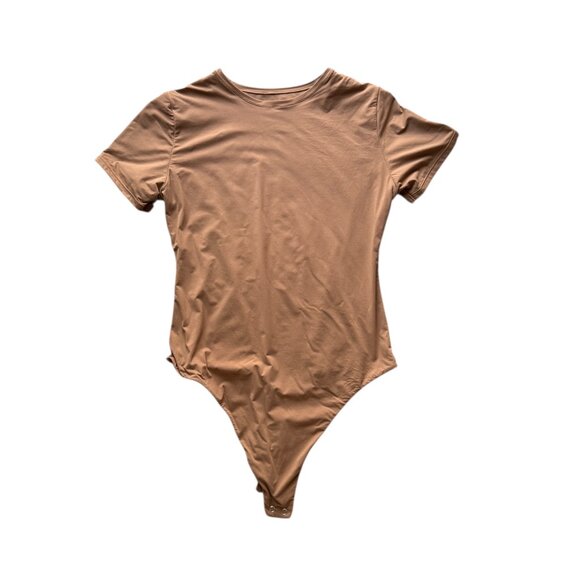 Auden Short Sleeve Bodysuit - Picture 2 of 5